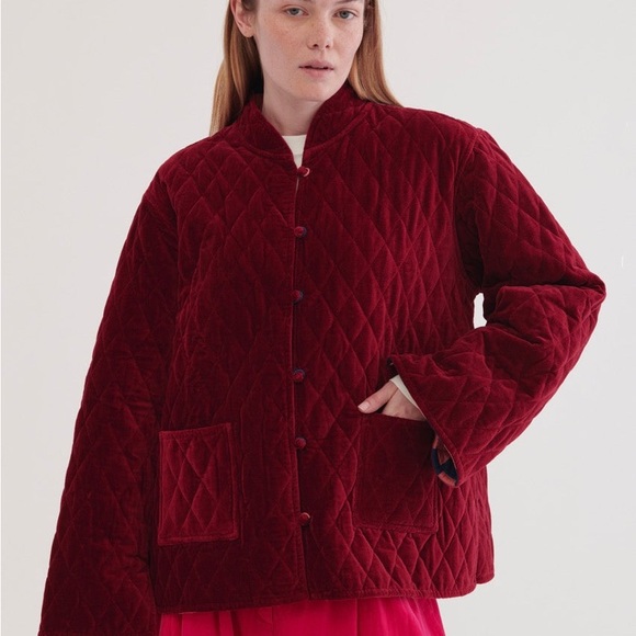 Carine Paris Jackets & Blazers - ✨Carine Paris✨ Women's Quilted Velvet Puffer Jacket - Burgundy Red size M
